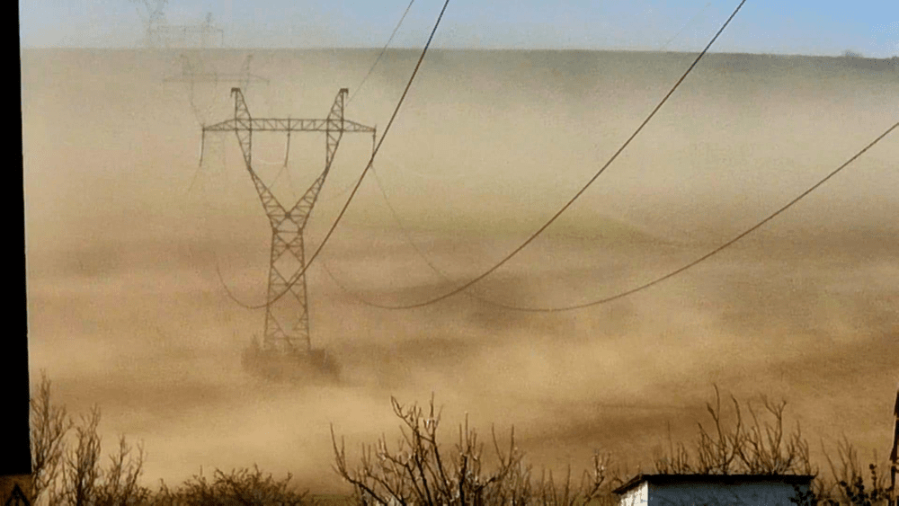 Sahara de Iași. Seceta şi vântul puternic au creat imagini incredibile în zona Moldovei FOTO