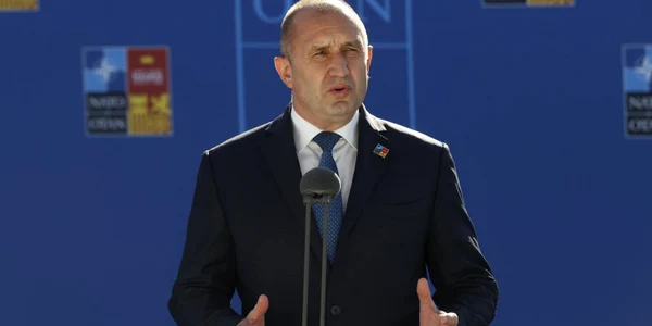Rumen Radev intr-o conferinta de presa la summitul NATO de la Madrid FOTO EPA-EFE