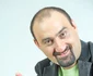 Este recunoscut pe stradă. Cum îl strigă lumea