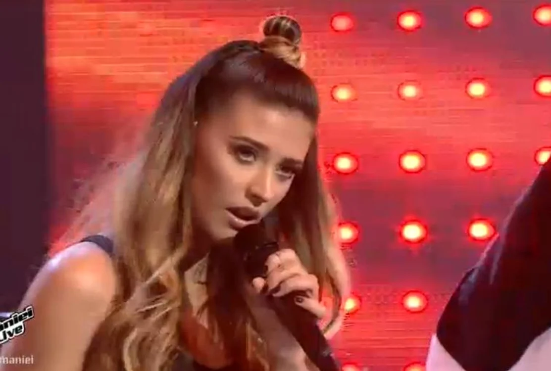 Antonia (26 de ani) a urcat pe scena concursului «Vocea României»foto: captură Vocea României