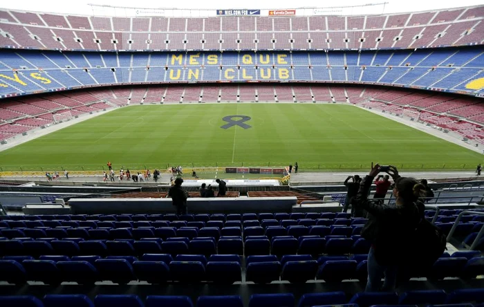 Jucătorii şi fanii i-au adus un omagiu lui Tito Vilanova, cel care a contribuit la echipa fantastică a Barcelonei din ultimii ani. (Foto: Reuters)