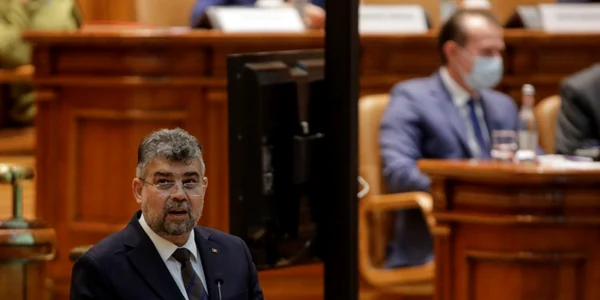 Parlamentul dezbate moţiunea de cenzură depusă de PSD împotriva Guvernului Cîţu. Foto  Inquam Photos / George Calin