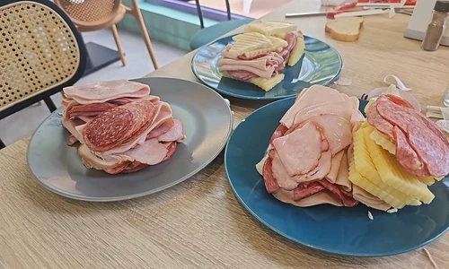 farfurii jpg