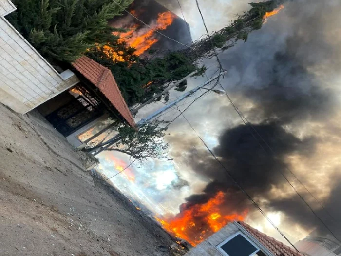 Armata israeliană  că atacă armele Hezbollah depozitate sub proprietăţi rezidențiale/ FOTO:X