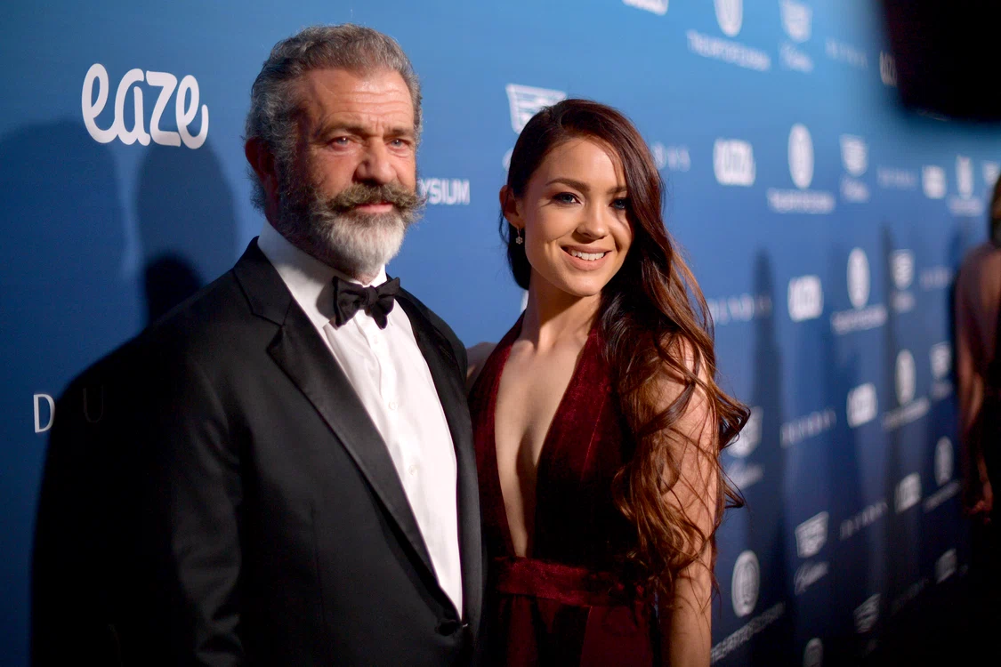 Mel Gibson și partenera sa, Rosalind Rossfoto: Guliver / GettyImages