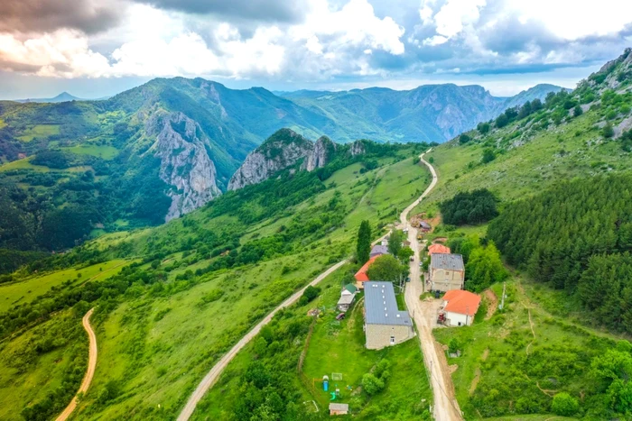 Transalpina de Apuseni în zona comunei Râmeţ. Foto: Facebook/ Judeţul Alba