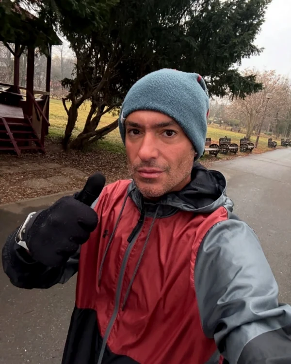 Radu Vâlcan aleargă dimineața în parc / Foto: Instagram