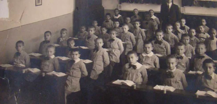 Programa şcolară din interbelic era mult mai aglomerată decât în prezent