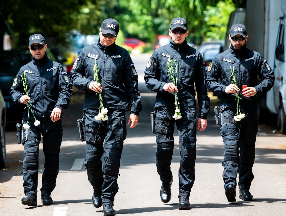 Cristian Amariei, polițistul ucis, avea 43 de ani și era tatăl a doi copii