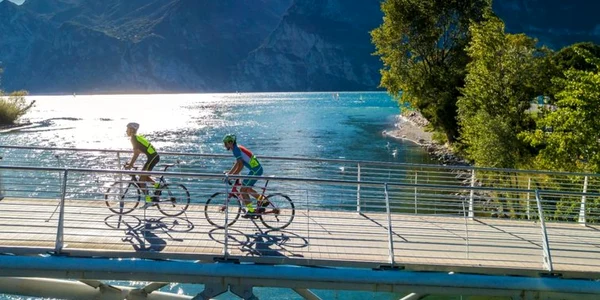 Piste biciclete pe Valea Oltului - Vâlcea Foto Facebook Velo Oltului
