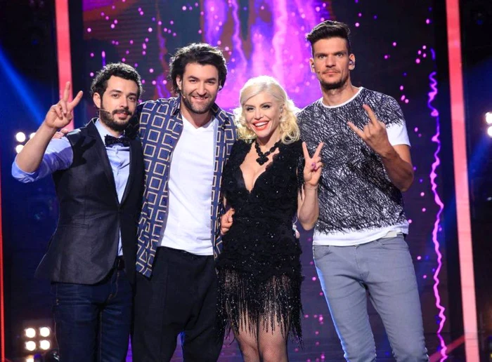 
    Marius Moga (33 de ani), Smiley (32 de ani), Loredana (45 de ani) și Tudor Chirilă (41 de ani) se luptă în semifinalele Vocea României, pentru ca unul dintre concurenții antrenați de ei să obțină marele premiufoto: Vocea României  