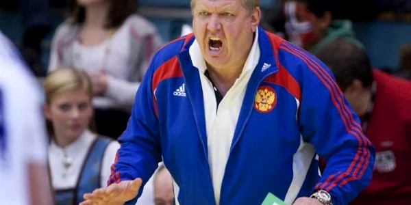 Trefilov nu vede România în finală