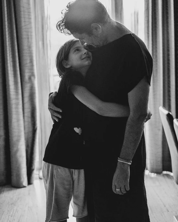 Iura Luncașu și fiul său, Mihneafoto: Instagram