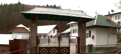 Biserica pentru femei a Mănăstirii Frăsinei Vâlcea Foto Daciana Stoica jpg