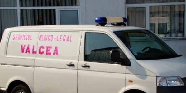 Maşină Serviciul Medicină Legală Vâlcea Foto smj ro