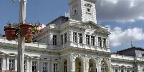 Dezbaterea va avea loc la primărie