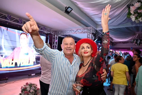 Cântăreața a fost mereu o femeie voluptoasă, cu forme, care a atras atenția și privirile indiscrete ale tuturor