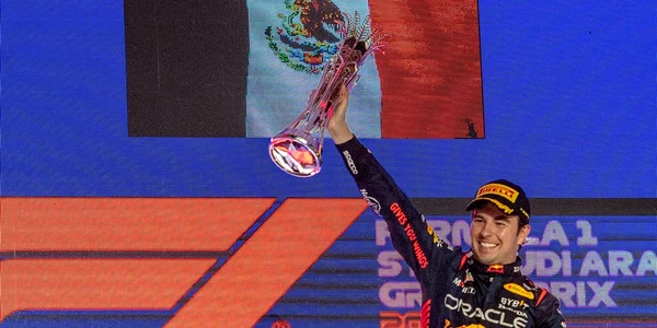 Sergio Perez, câștigător al Marelui Premiu al Arabiei Saudite la F1 Foto EPA EFE