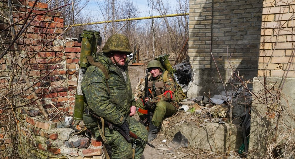 „Până la 30 de ruși sunt uciși odată”. Putin se confruntă cu pierderi uriașe pe front, pentru că aruncă haotic în luptă soldați nepregătiți