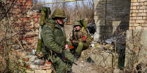 soldati rusi in Mariinka în 20 martie 2022 profimedia 0672268331 jpg