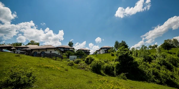 Satul Prunilor, Pietrosita. FOTO satulprunilor.ro