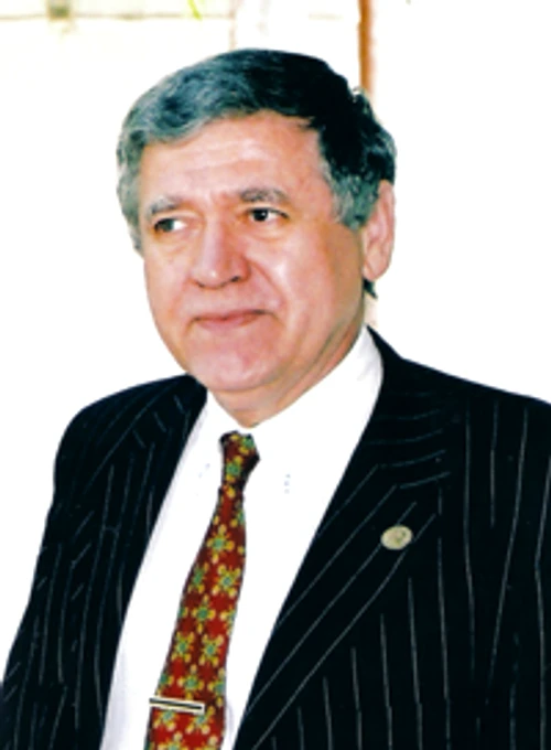 „În Univers nu există culoare şi sunet“ interviu cu colonel dr Constantin MOCANU jpeg