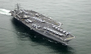 portavionul uss nimitz sua foto wikimedia.org