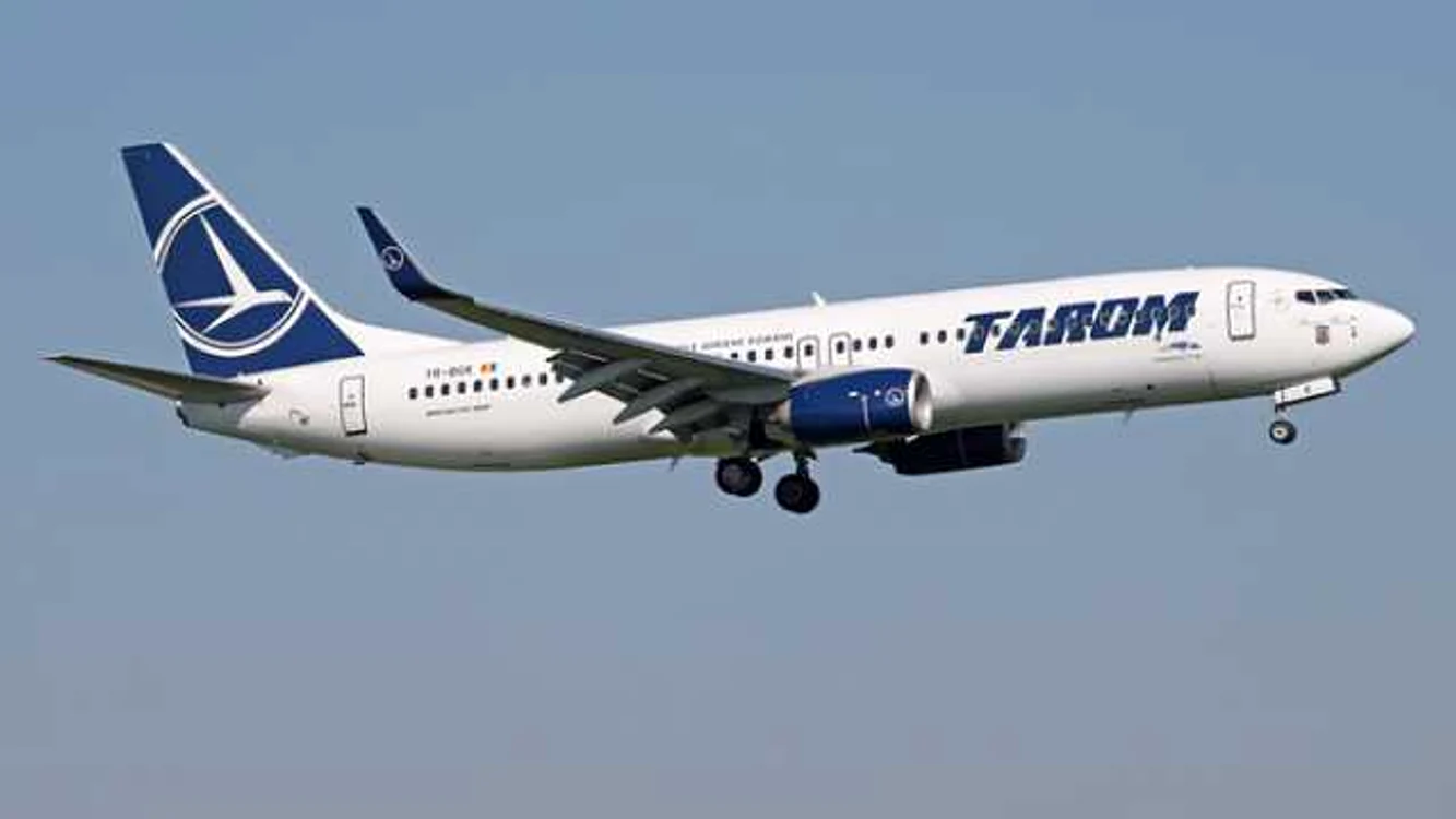 Aeronava TAROM care efectua zborul spre Madrid Foto Bailey via aviationimagenetwork.com