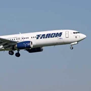 avion boeing 737 YR BGK
