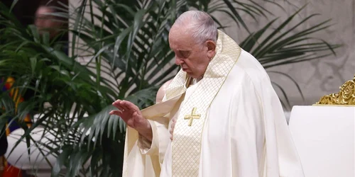 Papa Francis la bazilica Sfântul Pentru de la Vatican 12 decembrie FOTO EPA EFE jpg