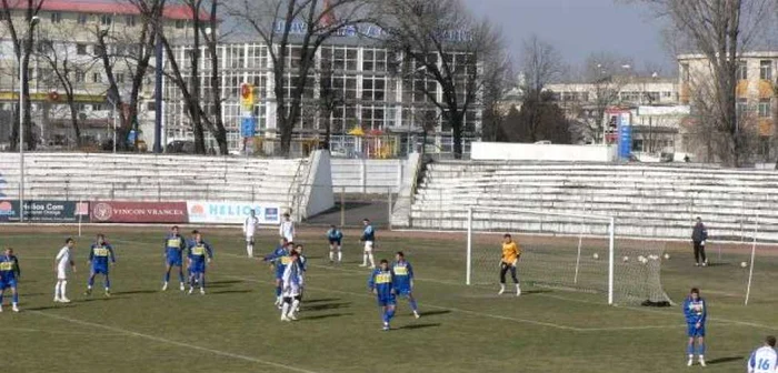 Focşănenii au jucat cu ambiţie meciul cu SC Bacău