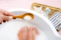 sare baie picioare istock jpg