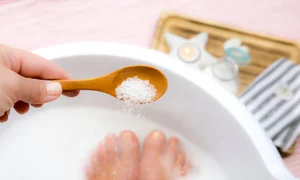 sare baie picioare istock jpg