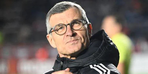 S a aflat cat castiga Ioan Ovidiu Sabau  Antrenorul lui U Cluj este pe primul loc in topul salariilor din SuperLiga Romaniei scaled jpg