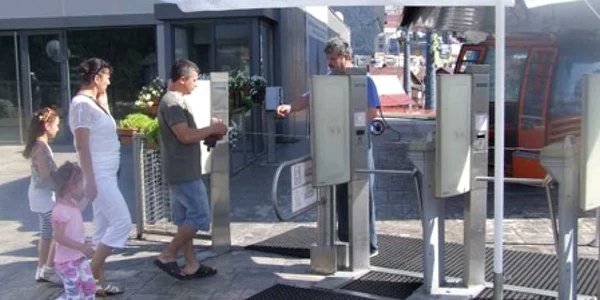 Telegondola ar traversa cartierele Pantelimon, Colentina și Herăstrău