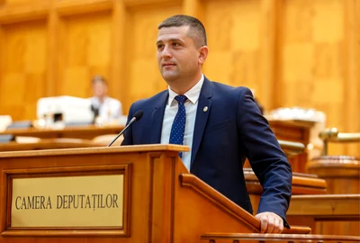 foto facebook radu miruta png