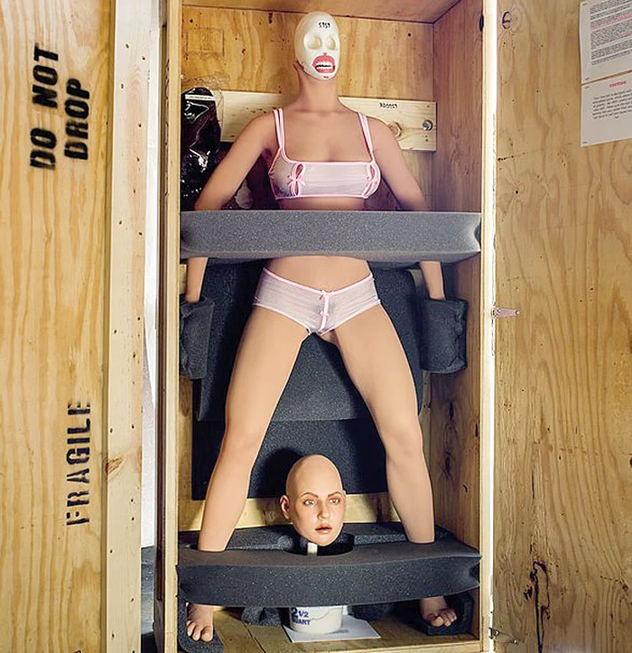 Aşa le primesc clienţii: în cutie