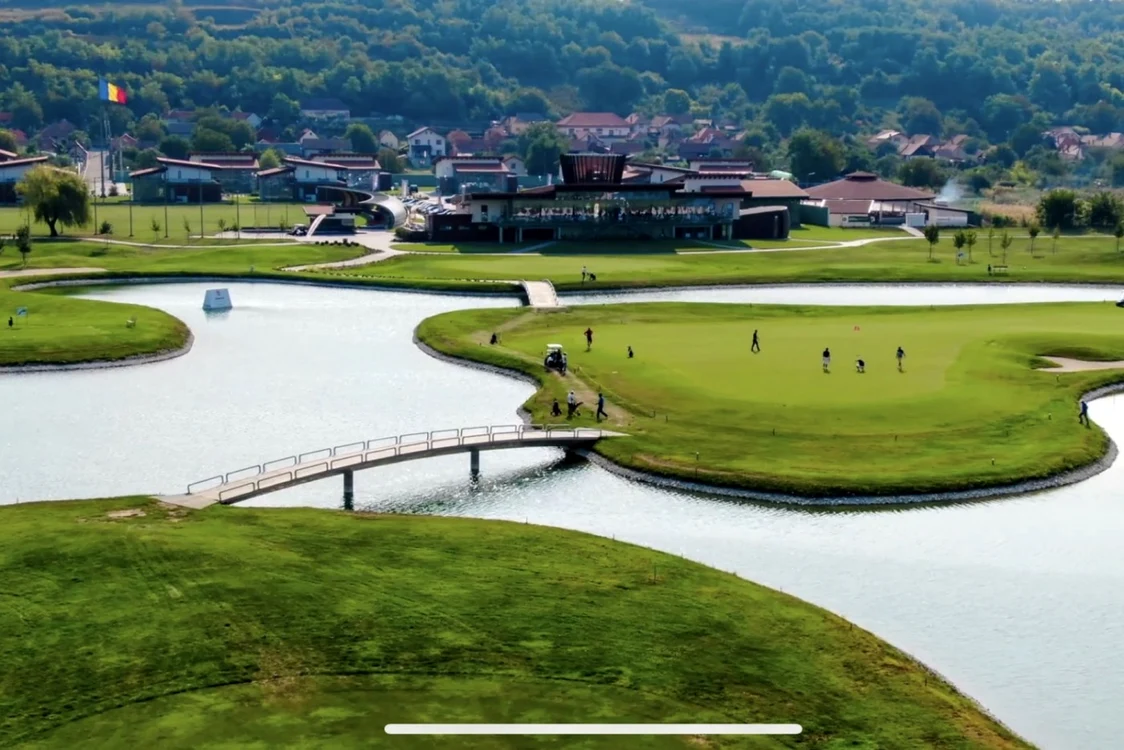 Theodora Golf Club este cel mai mare resort de golf din România. Foto: Sotheby’s