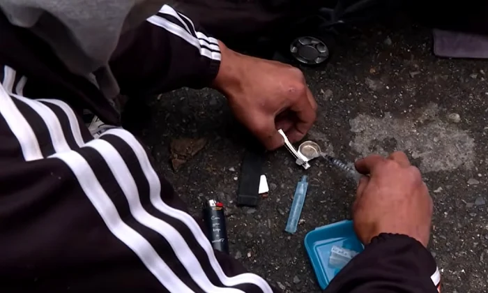Consumator de droguri Foto captură YouTube jpg