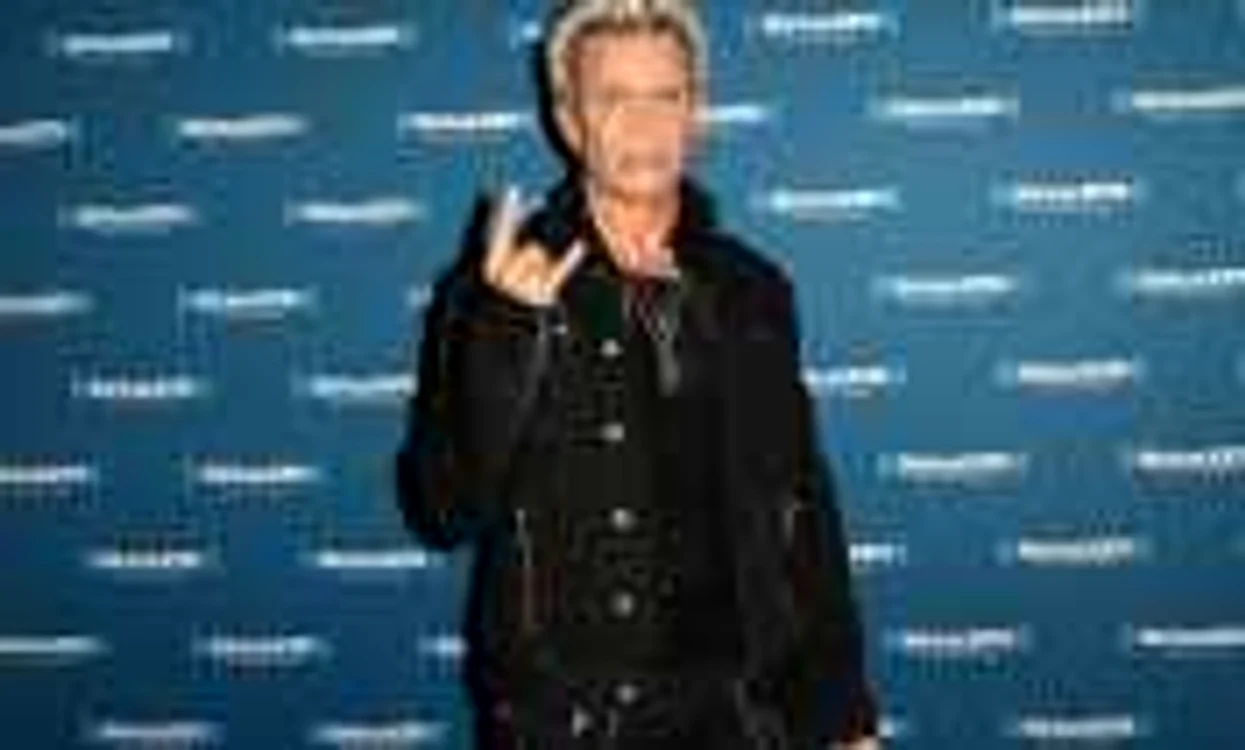 Billy
Idol a fost unul dintre primele staruri lansate de MTV şi se află
pe locul 55 în topul VH1 al celor mai sexy 100 de artişti din
întreaga lume FOTO GettyImages/Gulliver