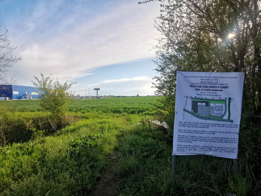 Dedeman în coasta celor de la Ikea FOTO Ștefan Both