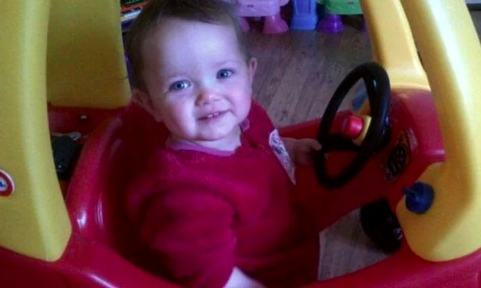 
    Poppi a fost abuzată sexual de tatăl eiFoto: mirror.co.uk  