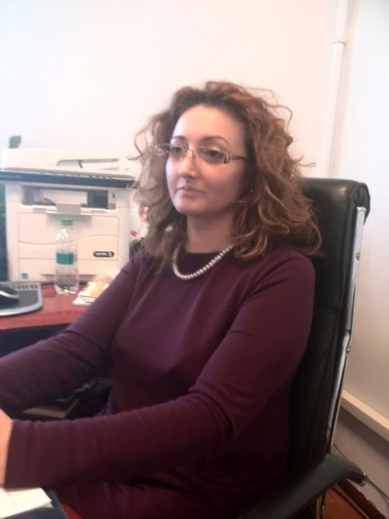 „Nu mă interesează religia, dacă e alb sau negru, e copil“   interviu cu Daniela NICOLĂESCU jpeg