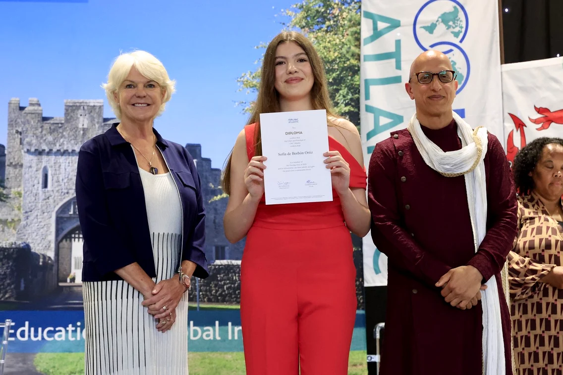 Infanta Sofia a absolvit liceul cu laude