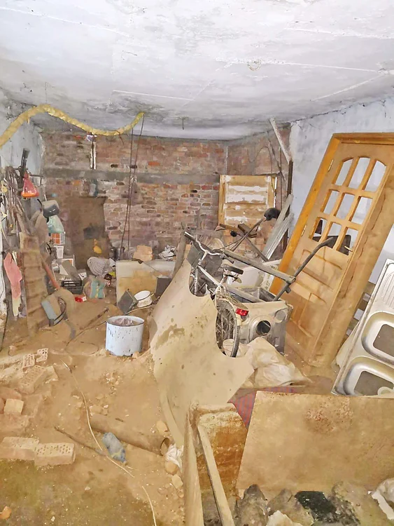 Anchetatorii au descoperit un buncăr în care monstrul şi-ar fi ţinut victimeleFoto: Mediafax