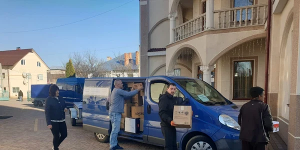ajutoare pentru românii din ucraina - foto arhiva dalia cirstea