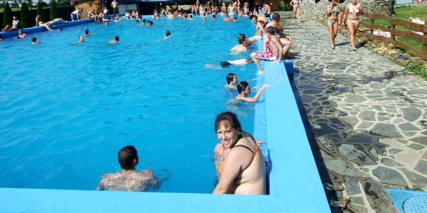 Patru din cele zece bazine de la Carei au apă termală/foto: Arhiva