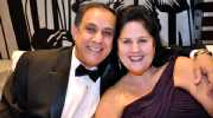 Charla şi Asif Chaudhry