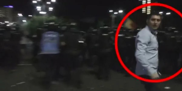 Ionut Sindile jandarmi Piata Victoriei