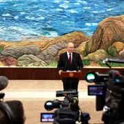 Putin în KÎrgÎzstan FOTO profimedia 1055130528 jpg